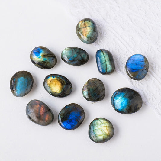 Natural Blue Light Labradorite: Healing Palm Stone